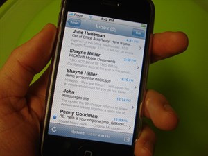 Google có bản Gmail cập nhật cho Android, iPhone