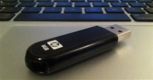 4 công cụ tạo USB boot cài Windows 10