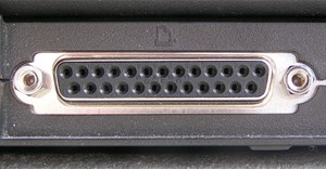 Parallel Port (cổng song song) là gì?