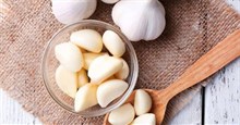 Cách ăn tỏi sống đúng, hiệu quả nhất không phải ai cũng biết