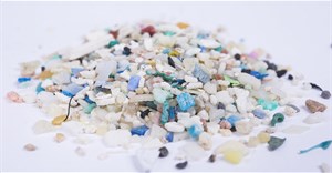 Lần đầu tiên tìm thấy hạt vi nhựa trong tuyết ở Nam Cực