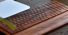 Đắt xắt ra miếng với bàn phím gỗ đến từ Nhật Bản này