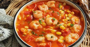 Đổi món với tôm sốt cà chua lạ miệng