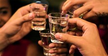 Người say rượu có nói thật hơn không?
