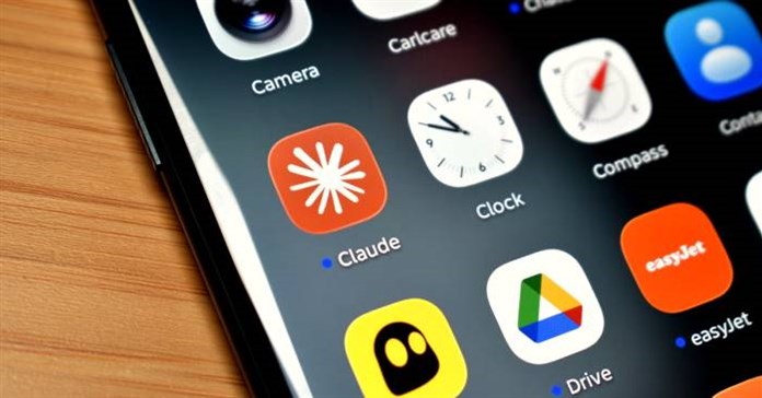 Claude vượt qua ChatGPT để trở thành ứng dụng AI miễn phí hàng đầu